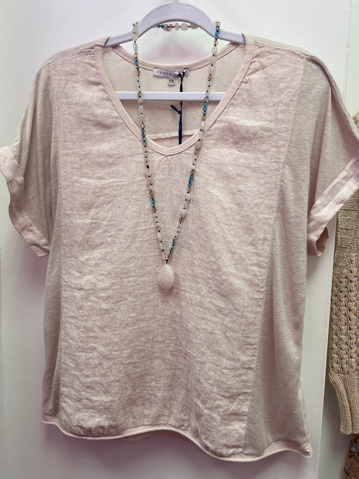 Tempo V-Neck Top - Blush