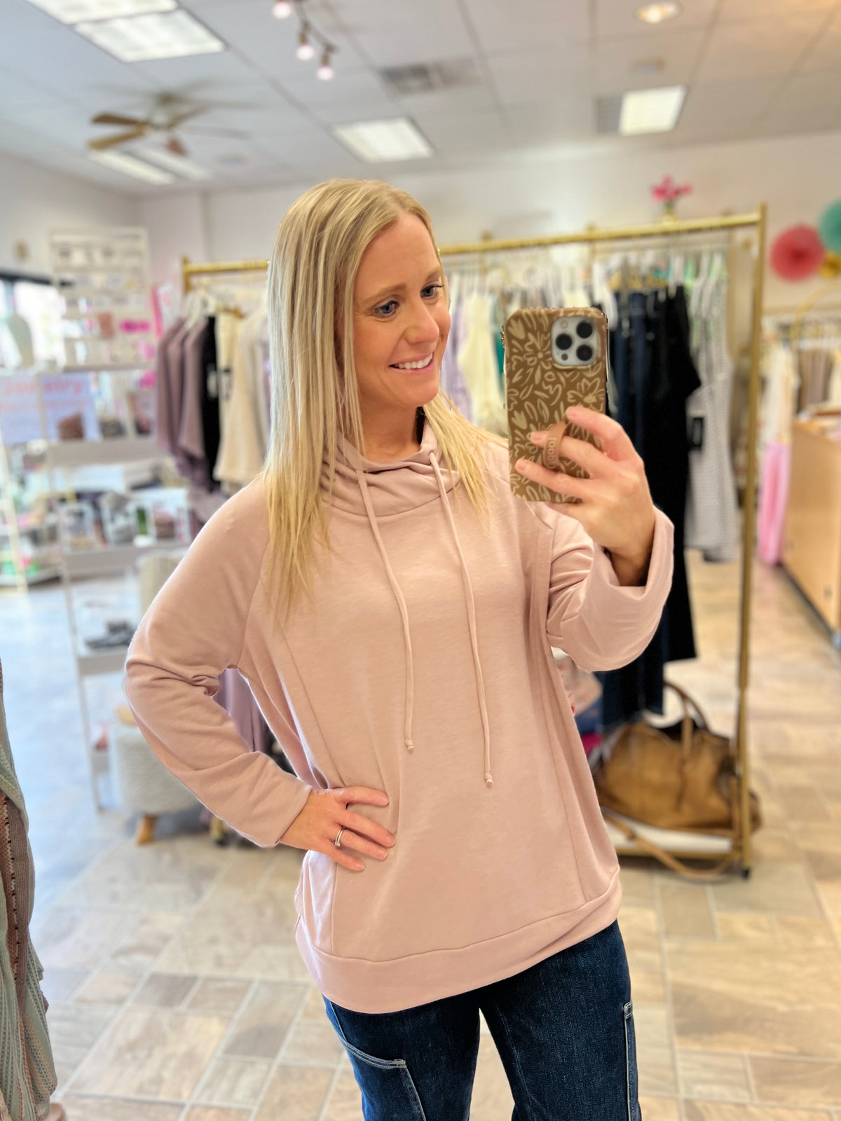 Dusty Rose On The Go