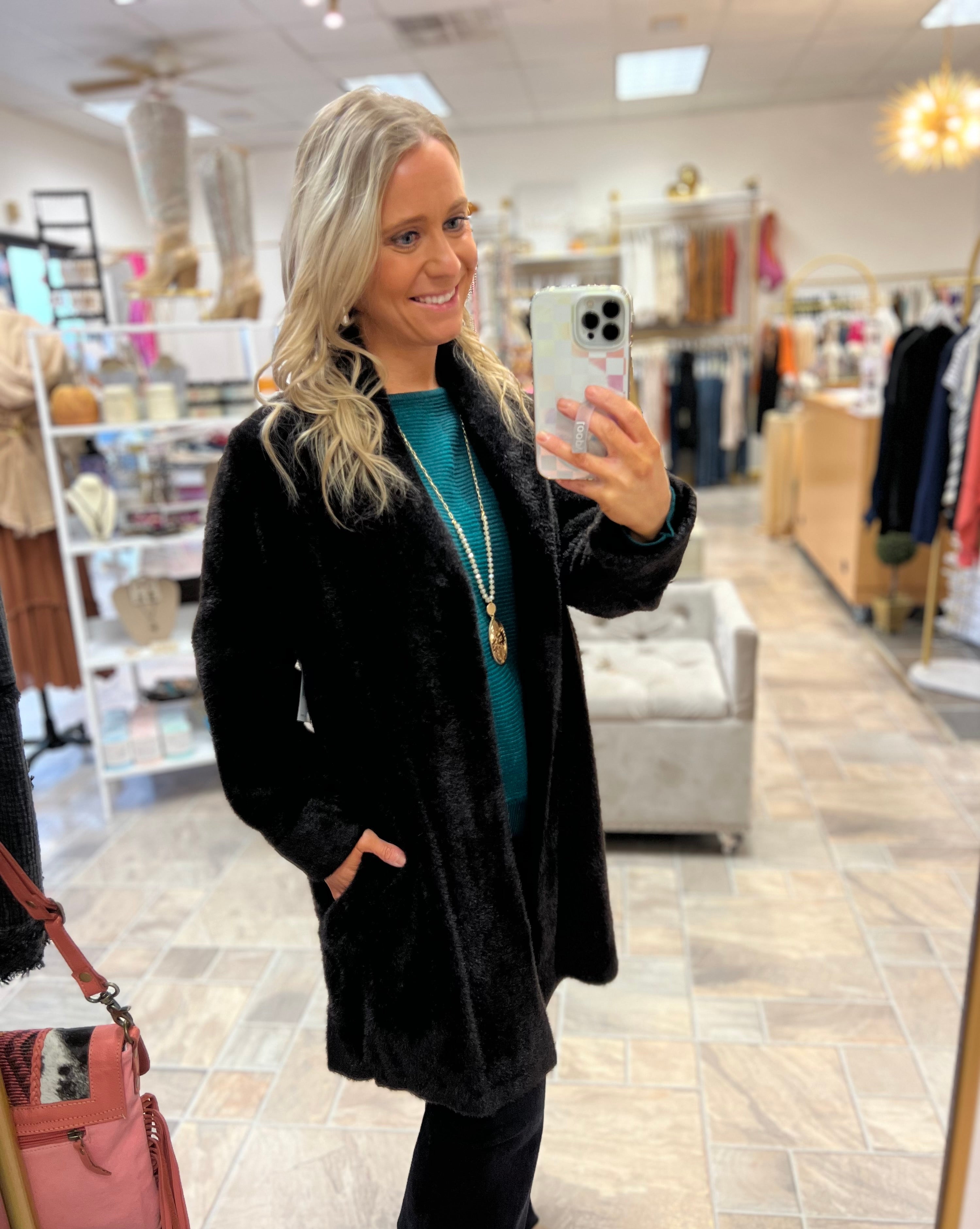 6D415F0B-5A3B-4425-9A92-