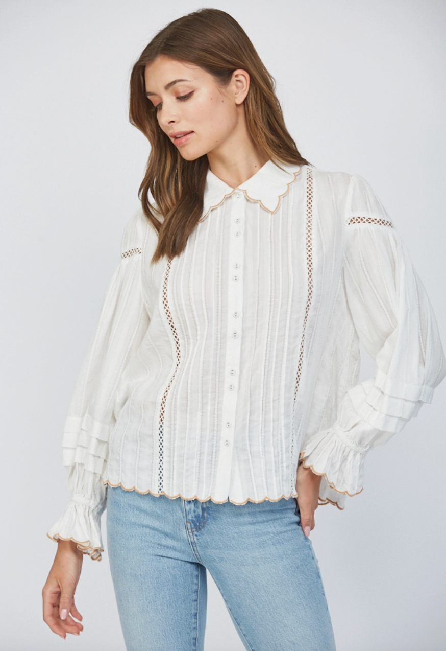 Scallop Edge Top - White