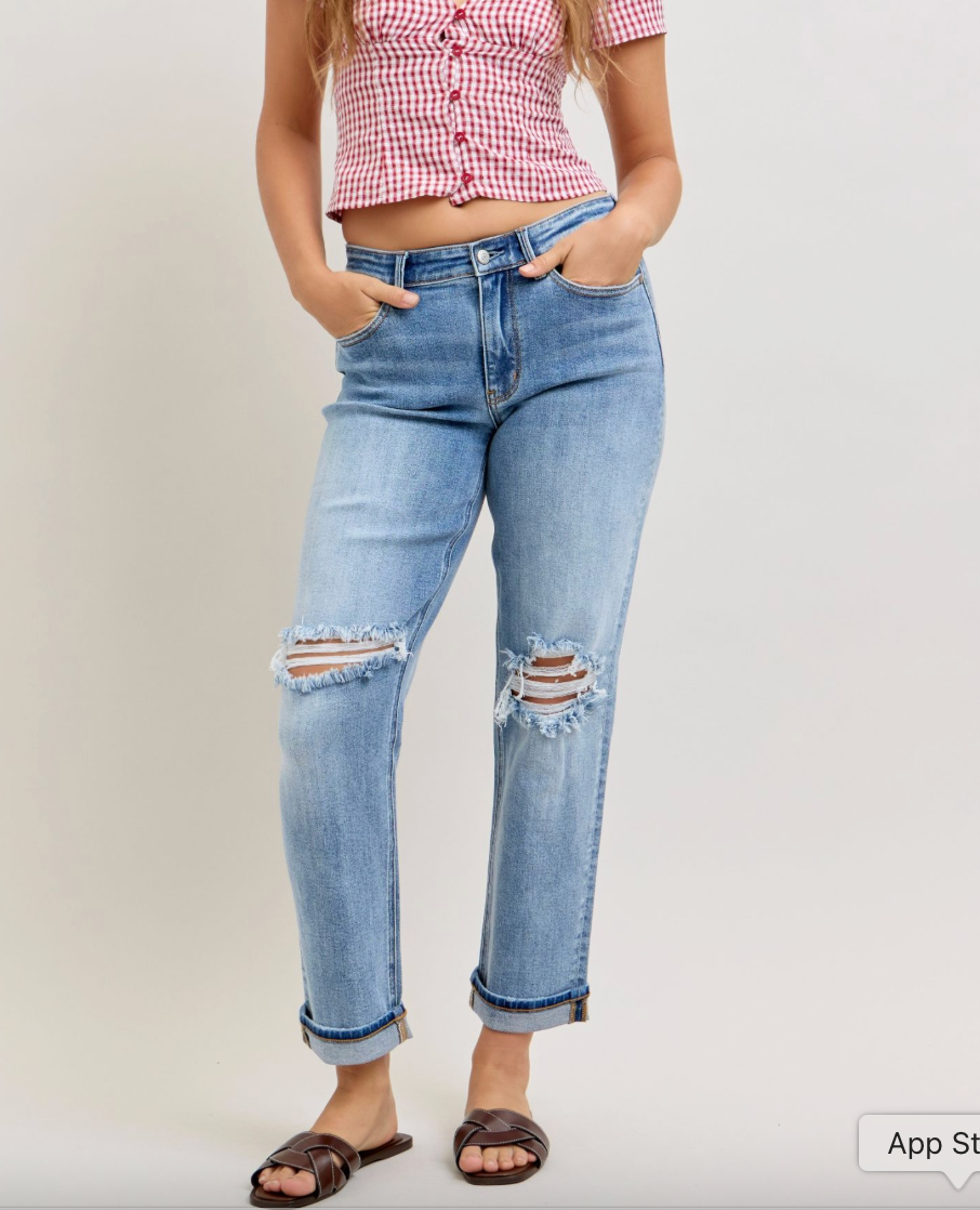 Judy Blue Mid-Rise Distressed Boyfriend Jean - Medium Wash
