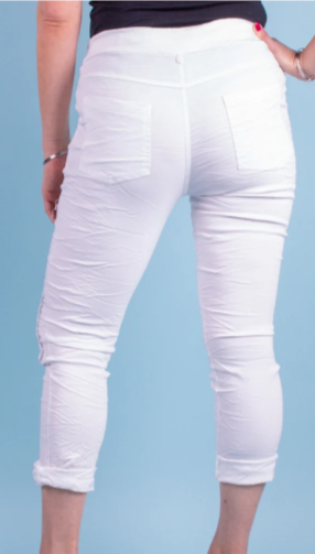 GIGI MODA Crinkle Sequin Cropped Pant - White
